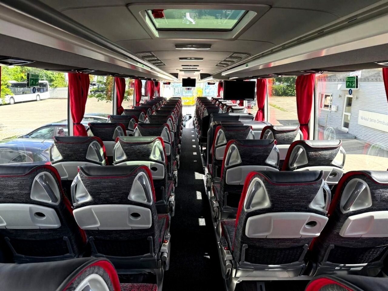 Mercedes Tourismo seating and onboard amenities